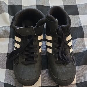 adidas Black Youth Wrestling Shoes With White Accent. Youth Size 4